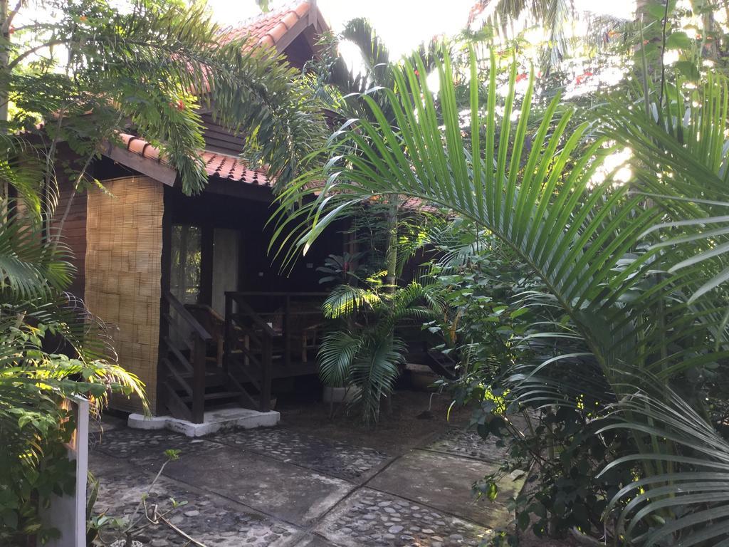 Oceane Paradise Bungalow Gili Trawangan Extérieur photo